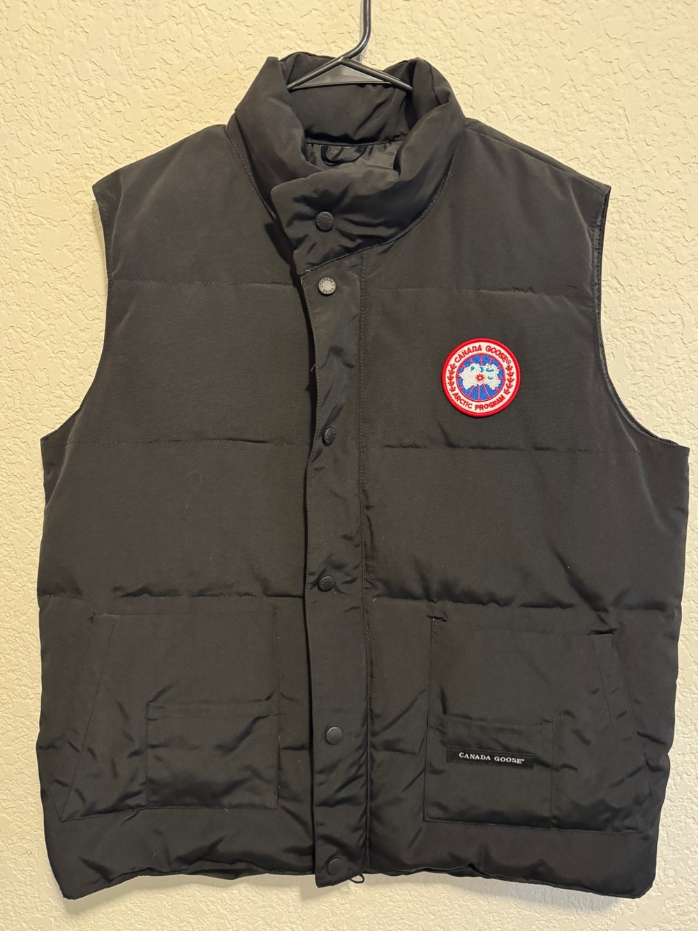 Fake Goose Men's Black Down Vest